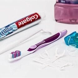 Keeping Teeth Clean with Braces Keeping Teeth Clean with Braces